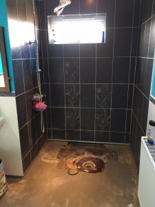 Singleton Ashford Bathroom Tiling (Before)